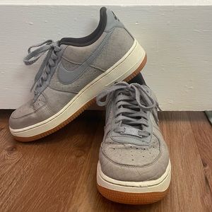 Women’s Nike Air Force 1 ‘07 Premium ‘Midnight Fog’ Shoes